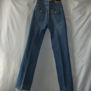 Levi's 512 Perfectly Slimming Jeans, Measure 27-28"W, 29"I,